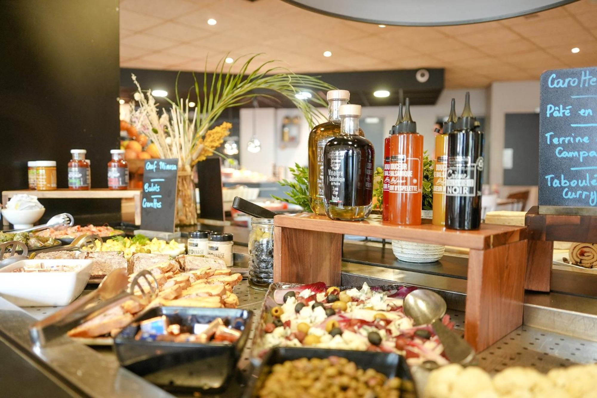 Campanile Paris Cdg Airport Villepinte Ρουασί-αν-Φρανς Εξωτερικό φωτογραφία